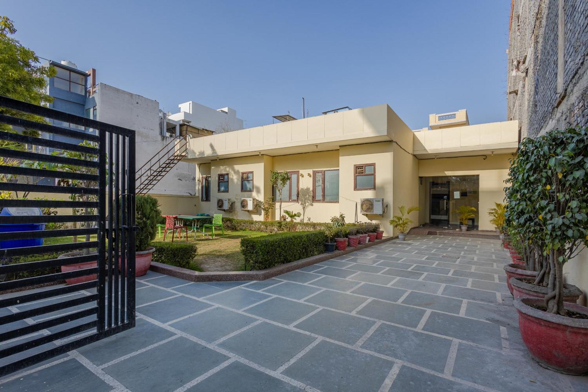 Lime Tree Studio Near Fortis Gurgaon Exterior foto