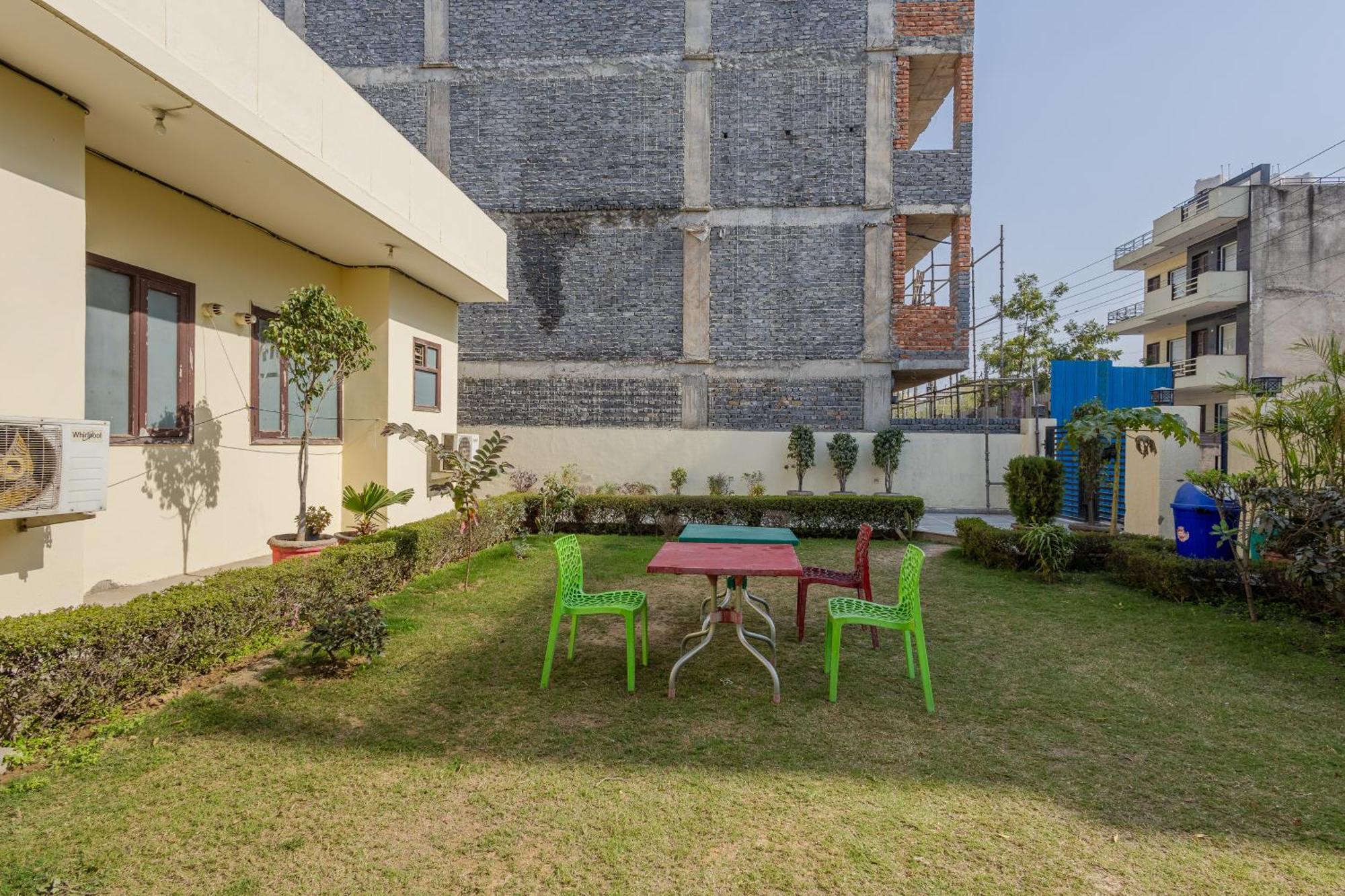 Lime Tree Studio Near Fortis Gurgaon Exterior foto